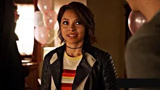 The Flash 4&times;23 Barry and Iris meet their daughter Nora Allen| Wally returns