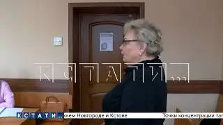 Зав детсадом выписывала премии мужу-дворнику и сыну-разнорабочему в 7 раз больше, чем воспитателям