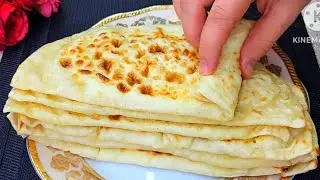 Всего лишь ВОДА + МУКА + ТВОРОГ! Никогда бы не подумала что это так вкусно! Очень вкусные лепешки!