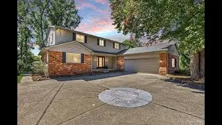 880 Artdale Dr,  White Lake, MI 48383 - Alisha Pulling - MLS 20251043968