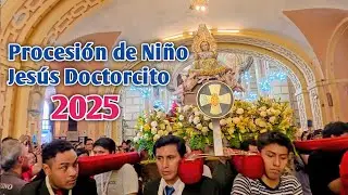 NAVIDAD: ASÍ SE REALIZÓ LA PROCESIÓN DE NIÑO JESÚS (DOCTORCITO) EN LA IGLESIA LA MERCED EN LIMA PERÚ