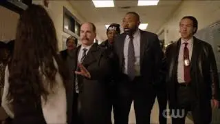 Black Lightning - Jennifer and Anissa almost use their powers 1x11
