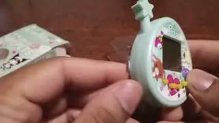 unboxing de la mascota virtual pero más moderna