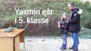 Yasmin slukker ild i juledekoration med 112 brandslukker