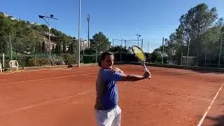 Tip 74 dubbelhandige BH drive volley