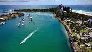 DJI mini 5 pro killing it on the Sunshine Coast Australia. Point Cartwright. ￼