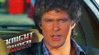 Michael Chases Down a Motorcycle  | Knight Rider