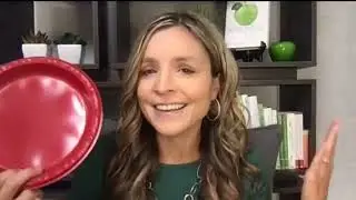 Mindful Minutes | Tips to Eating Slower With Susan Albers, PsyD