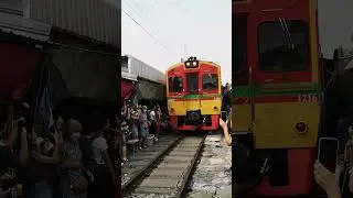 Железнодорожный рынок Мае Клонг в Таиланде