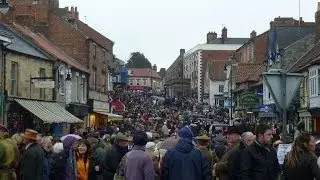 Pickering 1940's ww2 wartime NYMR weekend 2013 Saturday main parade
