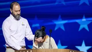 Parents of American hostage in Gaza receive standing ovation at DNC