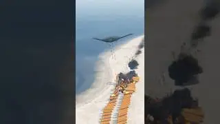 Us gigantic Beast B-2 Bomber dropping Cluster missiles on Oil Tankers