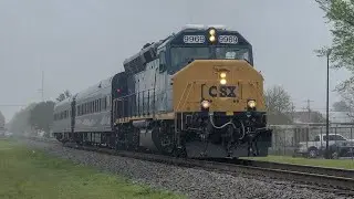 CSX W003 With Its Gyralight On!