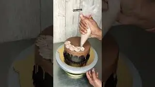 Chocolate Drip Cake With Amazing Decoration idea💡#cakes #chocolate #viral #drip