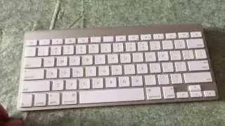 How to replace Apple Wireless Keyboard Battery