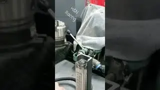 FLOW TESTING CARBURETOR JETS