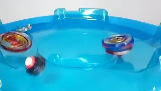Fight#390 - CHO-Z VALKYRIE vs REVIVE PHOENIX - Beyblade Dynamite Battle!