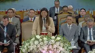 Pregadora C&iacute;ntia Azevedo - Isa&iacute;as 35:8 E al&iacute; haver&aacute; um alto e sublime caminho