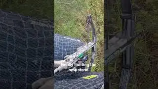 about to be eating good tonight hopefully #hunting#deer#deerhunting#bow #stand#buddystand#bigdeer