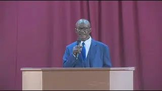 Titre: Christ En Vous, Fait De Vous La Revelation Complete De La Chose Entiere, Fr. Paul ONANDJEKA