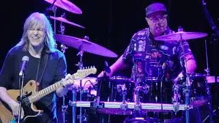 MIKE STERN | Red House | Princess Theatre, Brisbane AUS &ndash; 4K
