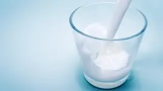 Woman Sprays Breast Milk Then Robs Pharmacy