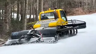 Prinoth BR350 SnowCat Groomer #snowcat #prinoth #fakesnow