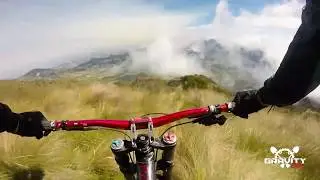 Enduro MTB Volcano / Bajando el Volcán Guagua Pichincha en Bicicleta