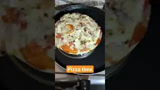 pizza lover#pizzatime #pizzarecipe #pizza #jugad #withoutoven