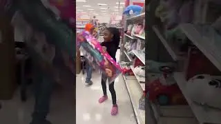 Всё, что поймаешь, я куплю 🤑!#шорты
