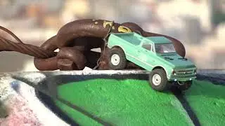 Adventures with Axial C10 SCX24 - Roadtrip to Cacilhas