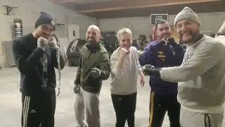 avec Mon Melvin qui bosse sa frappe en ligne avec energique et souplesse bravo @dgino.larroca