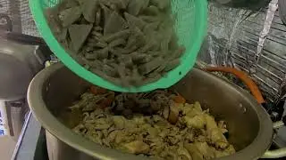 GISANG BITUKA NG BABOY MIXED CHICKEN AT PRITONG KAMOTE.