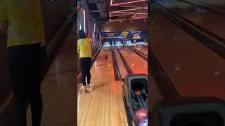 WHAT 😱🎳🔥😭💯 #bowlinga300game #bowling #bowlingclub #shorts #short