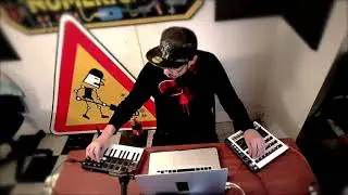 Julien Mercier Buchla easel + Asto Beats JAM