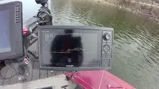 Crappie Kirby finds a car with Garmin Livescope?