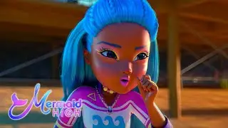 The Girls Get The Tea On Who's Who At Their New School - Mermaid High - Ep. 2