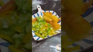 Как правильно жарить любые продукты если нет фритюра. Картофельные рулетики с королевской креветкой.