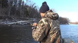 Spring Mississippi Walleye with Soturi Tackle Banshee Jigs