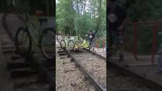 Plateforme tournante V&eacute;lorail Gare de M&eacute;dr&eacute;ac