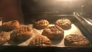 Timelapse of cookies in the oven