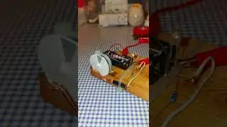 10 1Hz pulse oscillator without any semiconductor! V1