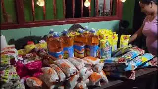 Estamos preparando las canastas con alimentos