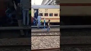 wrong direction people entering #viral #viralvideo #travel #youtubeshorts