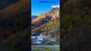 Mănăstirea St&acirc;nișoara, Munții Cozia, V&acirc;lcea, Rom&acirc;nia octombrie 2025 #shortsfeed #shorts #shortvideo