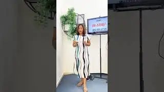 හැමෝම ඉල්ලන ලස්සනම ගවුම
