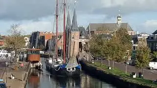 Sneek Waterpoort. Heel mooie zeilboot
