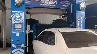 Rollover gantry automatic car wash machine made by risense china