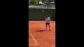 Stan Wawrinka testing the Functional Tennis Saber