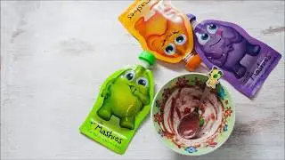 Healthy Kids Ice Cream Using Little Mashies Reusable Food Pouches